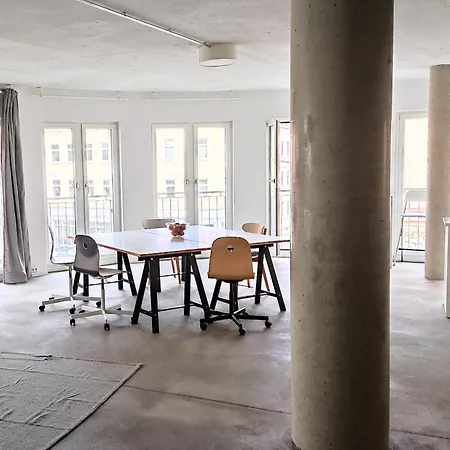 Loft U2 - Kreative Studiowohnung, Zentral Gelegen * Leipzig